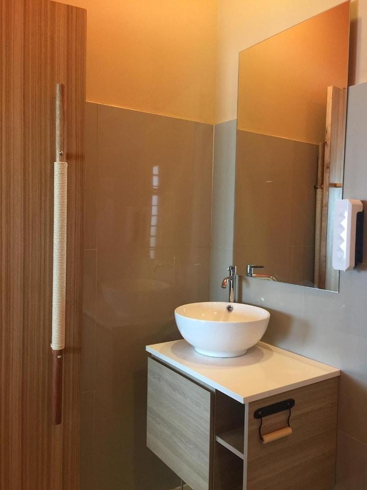 Hotel Red Z The Ocean Puk Tian Zewnętrze zdjęcie